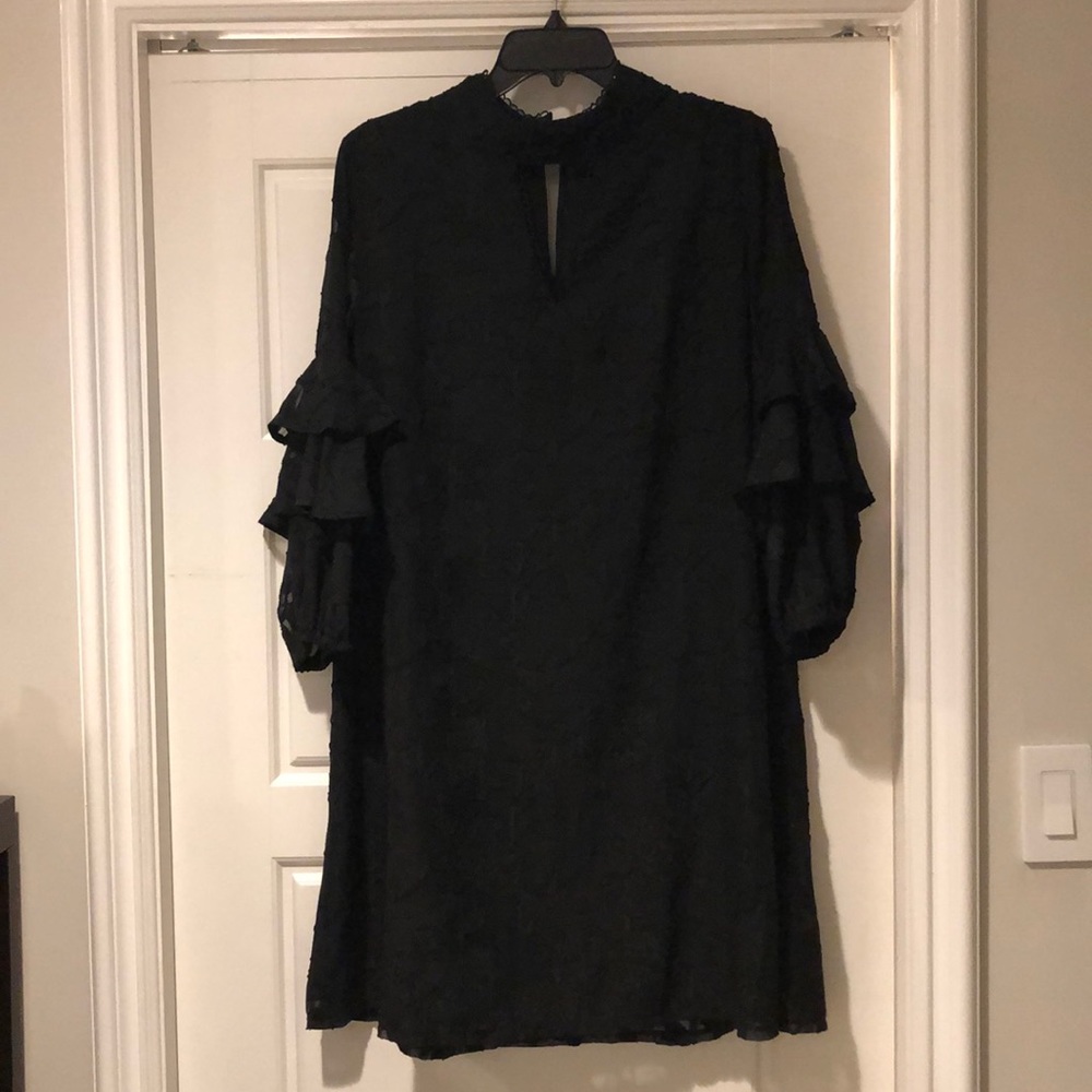 Dress - Picture 2 of 6